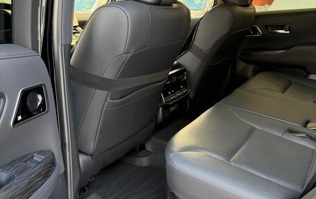 Toyota Land Cruiser, 2021 год, 11 500 000 рублей, 6 фотография