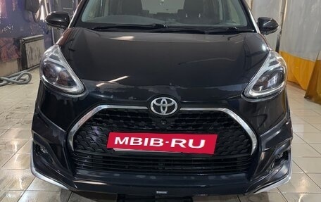 Toyota Sienta II, 2019 год, 1 650 000 рублей, 10 фотография