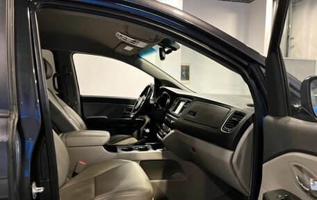 KIA Carnival III, 2019 год, 2 770 000 рублей, 26 фотография