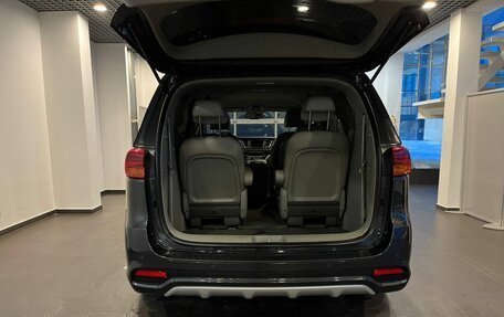 KIA Carnival III, 2019 год, 2 770 000 рублей, 32 фотография