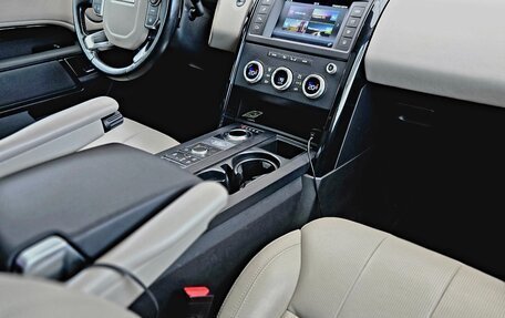 Land Rover Discovery IV, 2017 год, 4 700 000 рублей, 27 фотография