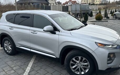 Hyundai Santa Fe IV, 2019 год, 2 700 000 рублей, 6 фотография