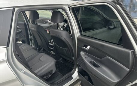 Hyundai Santa Fe IV, 2019 год, 2 700 000 рублей, 15 фотография