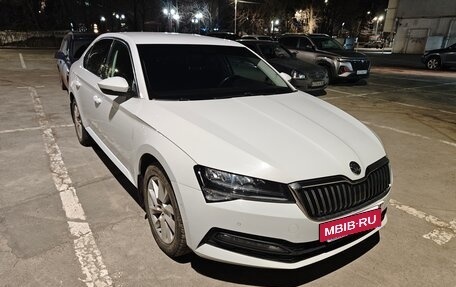 Skoda Superb III рестайлинг, 2021 год, 2 660 000 рублей, 3 фотография