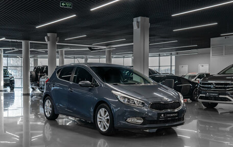 KIA cee'd III, 2014 год, 1 420 000 рублей, 2 фотография