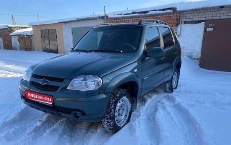 Chevrolet Niva I рестайлинг, 2010 год, 425 000 рублей, 1 фотография