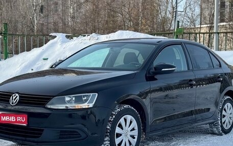 Volkswagen Jetta VI, 2013 год, 865 000 рублей, 1 фотография