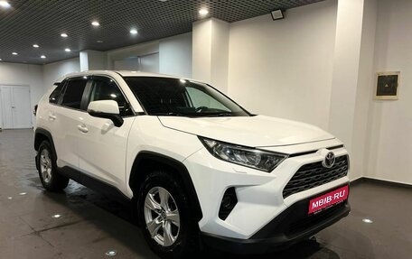 Toyota RAV4, 2020 год, 3 249 000 рублей, 1 фотография