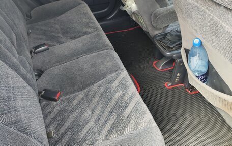 Honda CR-V IV, 2001 год, 700 000 рублей, 3 фотография