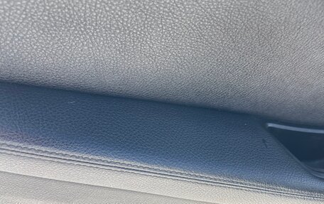 BMW 5 серия, 2016 год, 2 000 000 рублей, 23 фотография