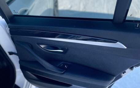 BMW 5 серия, 2016 год, 2 000 000 рублей, 30 фотография