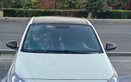 Hyundai Solaris II рестайлинг, 2018 год, 1 375 000 рублей, 15 фотография