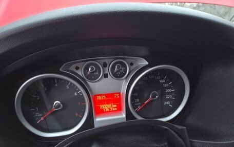 Ford Focus II рестайлинг, 2010 год, 680 000 рублей, 33 фотография