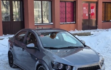 Chevrolet Aveo III, 2012 год, 600 000 рублей, 3 фотография