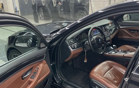 BMW 5 серия, 2014 год, 1 700 000 рублей, 3 фотография