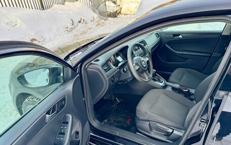 Volkswagen Jetta VI, 2013 год, 865 000 рублей, 7 фотография