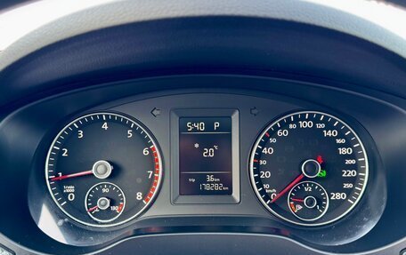 Volkswagen Jetta VI, 2013 год, 865 000 рублей, 12 фотография