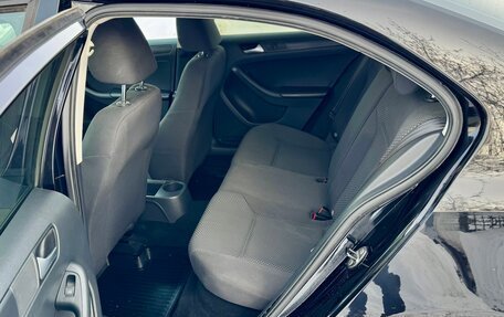 Volkswagen Jetta VI, 2013 год, 865 000 рублей, 17 фотография