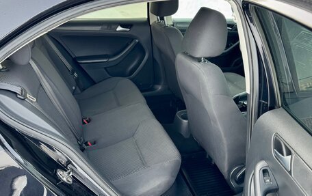 Volkswagen Jetta VI, 2013 год, 865 000 рублей, 18 фотография