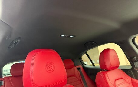 Alfa Romeo Stelvio, 2022 год, 3 990 000 рублей, 4 фотография