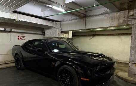 Dodge Challenger III рестайлинг 2, 2023 год, 15 500 000 рублей, 4 фотография