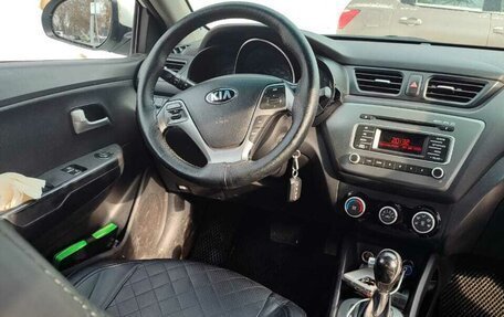 KIA Rio III рестайлинг, 2015 год, 750 000 рублей, 6 фотография