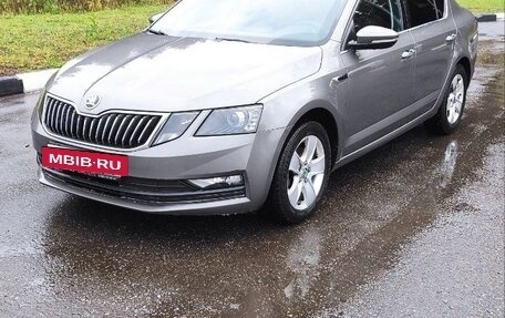 Skoda Octavia, 2019 год, 1 860 000 рублей, 2 фотография