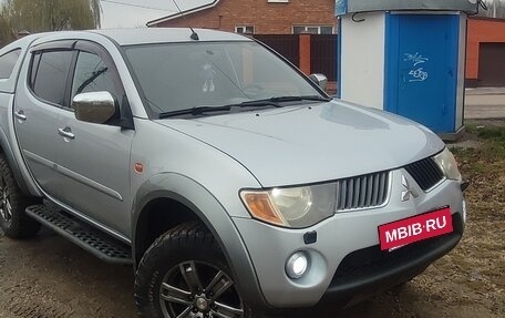 Mitsubishi L200 IV рестайлинг, 2008 год, 1 750 000 рублей, 4 фотография