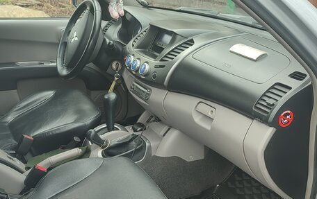 Mitsubishi L200 IV рестайлинг, 2008 год, 1 750 000 рублей, 16 фотография