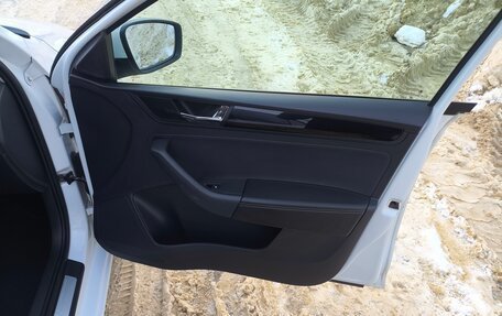 Skoda Rapid I, 2017 год, 900 000 рублей, 10 фотография