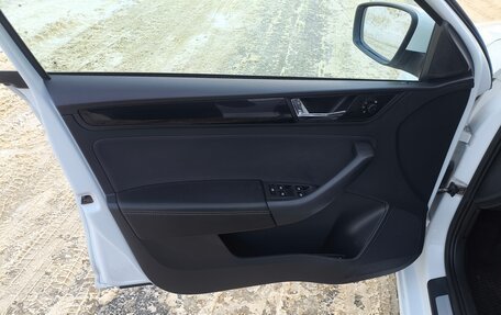 Skoda Rapid I, 2017 год, 900 000 рублей, 12 фотография