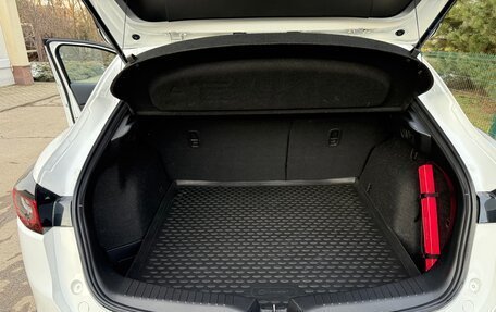 Mazda CX-4, 2023 год, 2 850 000 рублей, 25 фотография