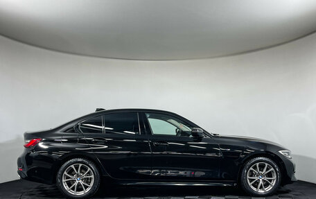 BMW 3 серия, 2019 год, 3 168 000 рублей, 6 фотография