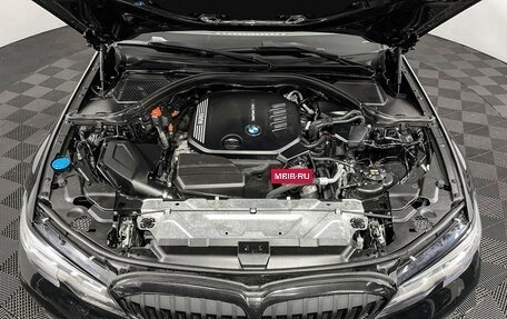 BMW 3 серия, 2019 год, 3 168 000 рублей, 10 фотография