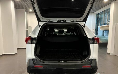 Toyota RAV4, 2020 год, 3 249 000 рублей, 33 фотография