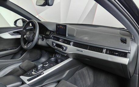 Audi A4, 2018 год, 2 610 000 рублей, 13 фотография