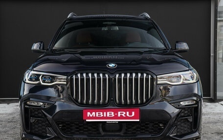 BMW X7, 2021 год, 9 600 000 рублей, 2 фотография