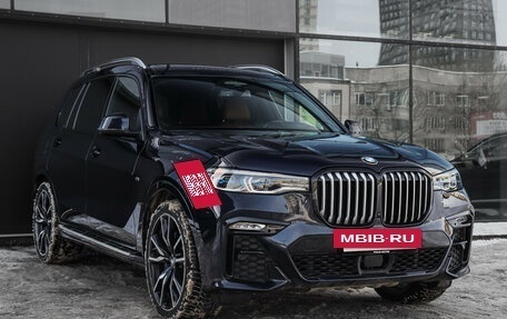 BMW X7, 2021 год, 9 600 000 рублей, 3 фотография