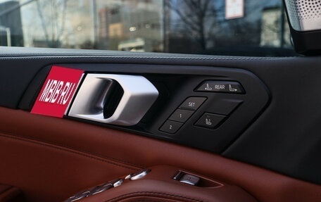 BMW X7, 2021 год, 9 600 000 рублей, 26 фотография