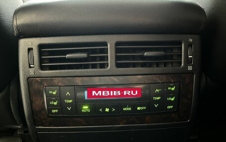 Toyota Land Cruiser 200, 2011 год, 3 090 000 рублей, 18 фотография