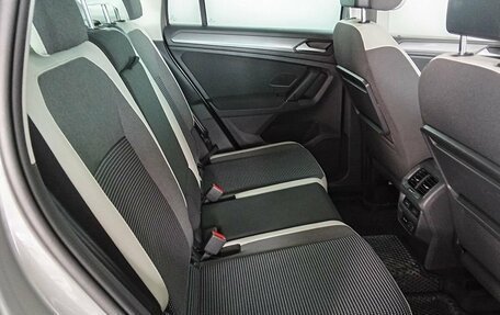 Volkswagen Tiguan II, 2020 год, 3 118 000 рублей, 17 фотография