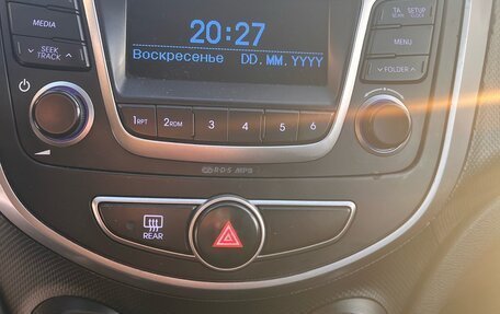 Hyundai Solaris II рестайлинг, 2016 год, 600 000 рублей, 9 фотография