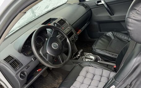 Volkswagen Polo IV рестайлинг, 2004 год, 400 000 рублей, 6 фотография