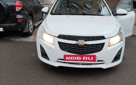 Chevrolet Cruze II, 2014 год, 550 000 рублей, 2 фотография