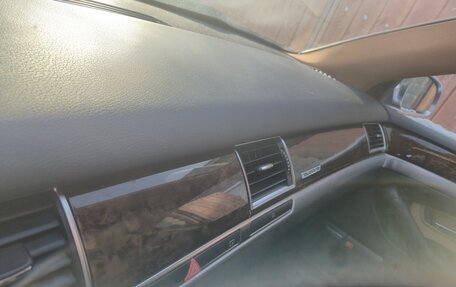 Audi A8, 2006 год, 1 100 000 рублей, 11 фотография