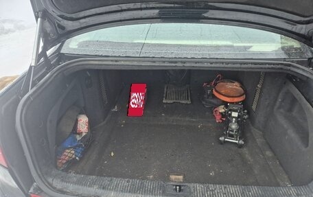 Audi A8, 2006 год, 1 100 000 рублей, 27 фотография