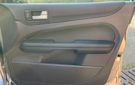 Ford Focus II рестайлинг, 2006 год, 650 000 рублей, 31 фотография