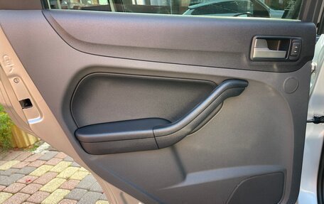 Ford Focus II рестайлинг, 2006 год, 650 000 рублей, 30 фотография