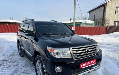 Toyota Land Cruiser 200, 2014 год, 3 900 000 рублей, 3 фотография