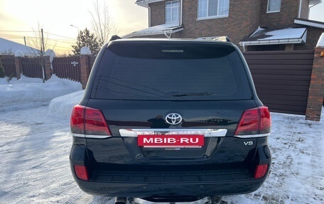 Toyota Land Cruiser 200, 2014 год, 3 900 000 рублей, 6 фотография